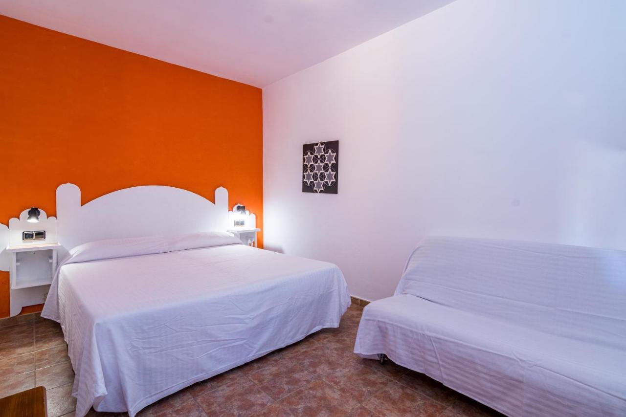 Hostal Alhambra サオラ エクステリア 写真