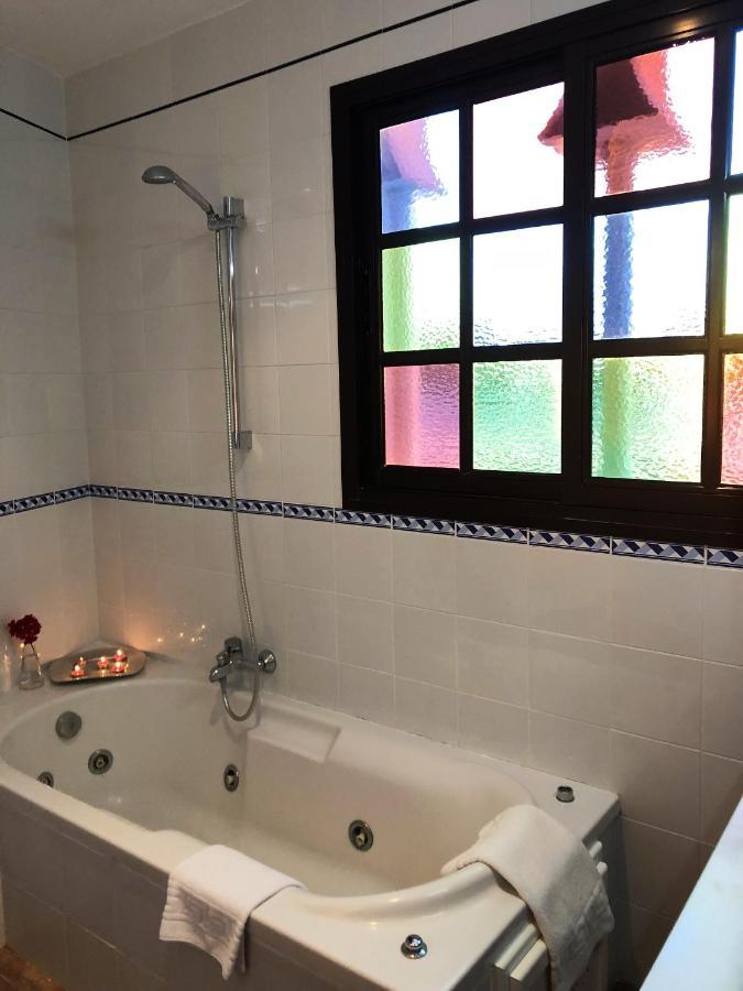 Hostal Alhambra サオラ エクステリア 写真